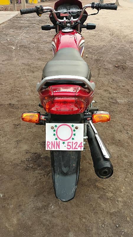 Honda cg125 dream 2014 brand new condition 6