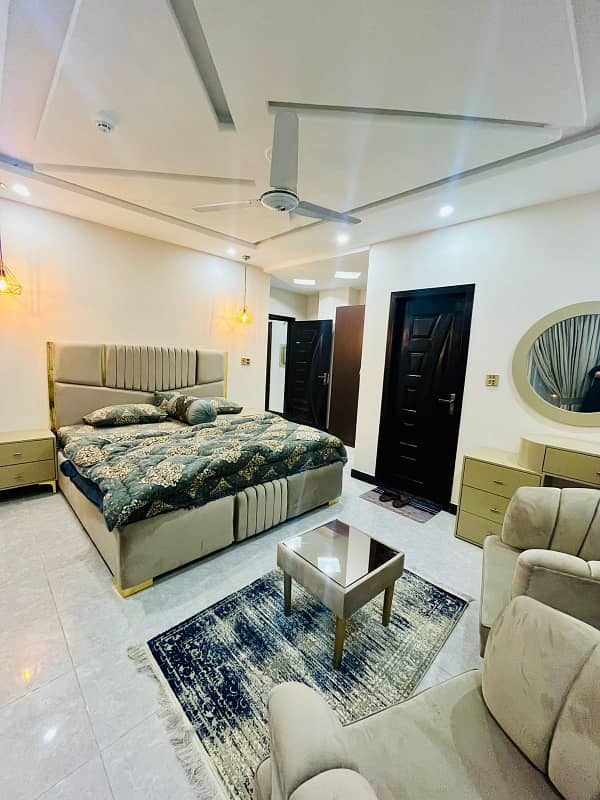 PERDAY 2 BED LUXERY FURNISHED APPARTMENT FOR RENT BAHRIA TOWN PHASE 8 3