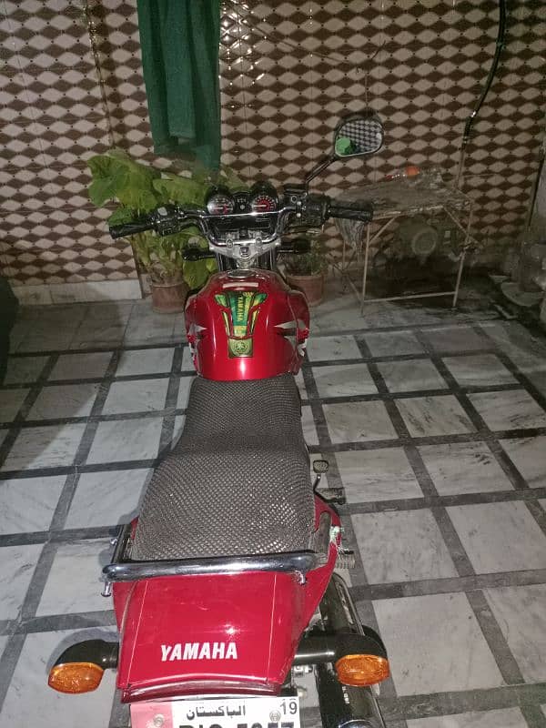 Yamaha ybg 125 0