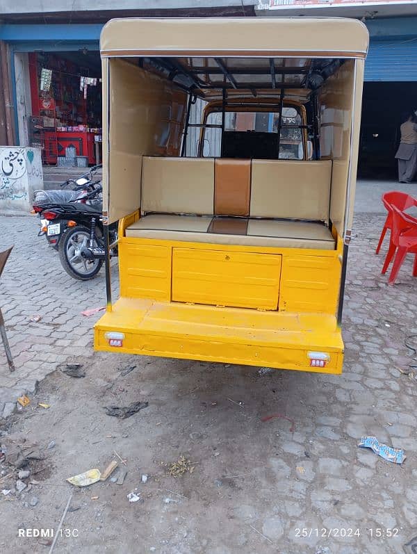 TEZ RAFTAR Rickshaw for sale good condition 8