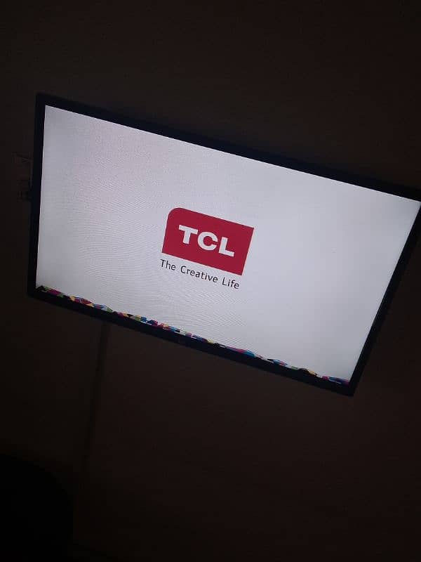 TCL 32 Inch LCD Sami smart 2