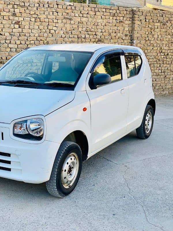 Suzuki Alto 2017 1