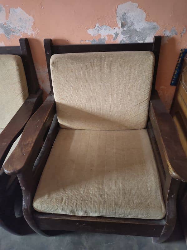 Old Pure Woodern Sofa set 5 sitter 1