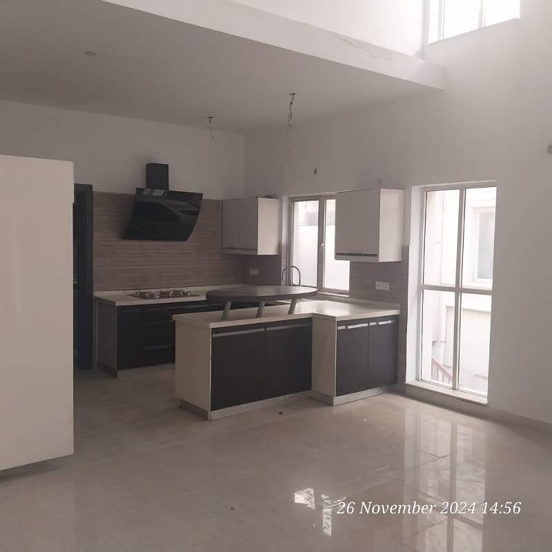 One kanal House For Rent In Dha Raya Facing Golf Club 8