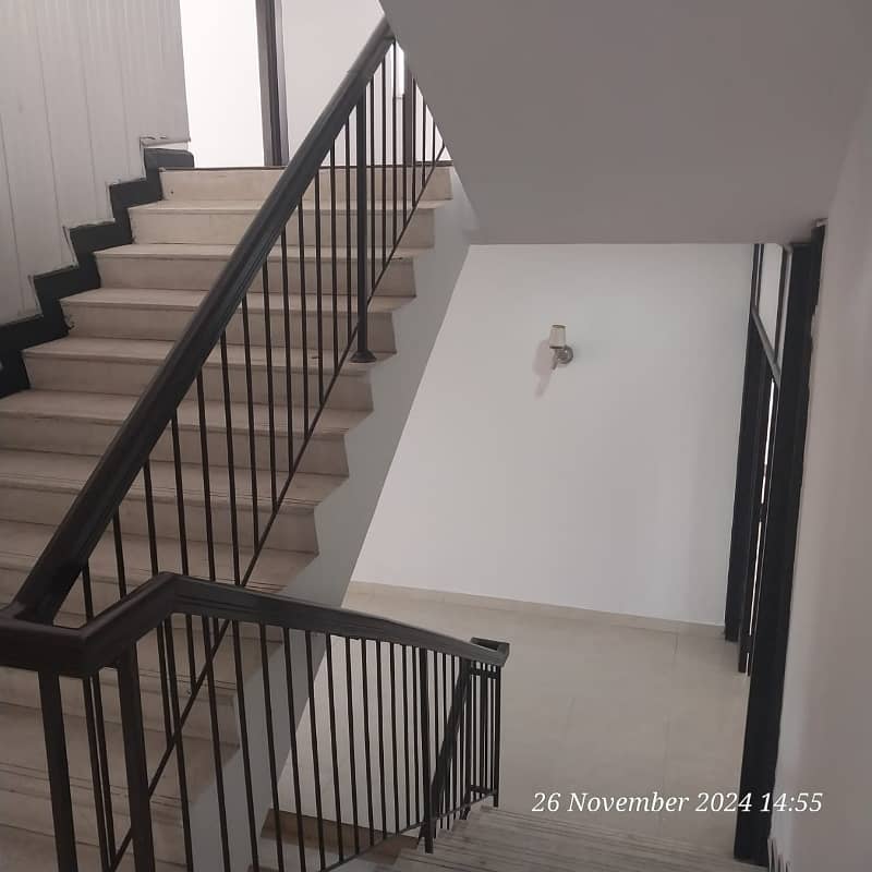 One kanal House For Rent In Dha Raya Facing Golf Club 10