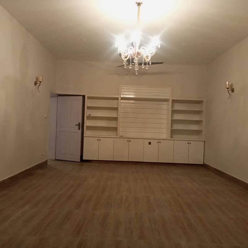 3 BEDROOMS UPPER PORTION IS AVAILABLE FOR RENT IN I-8 ISLAMABAD. 2