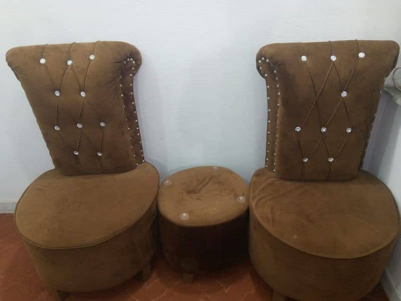 single seater sofas 1