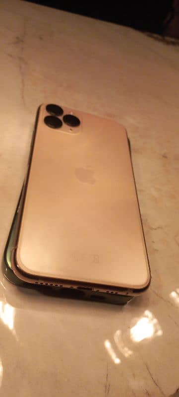 iphone 11pro 512GB Factory unlock 9