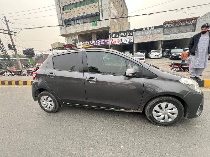 Toyota Vitz 2017 3