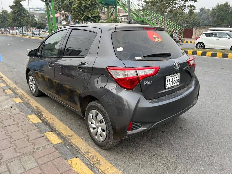 Toyota Vitz 2017 6