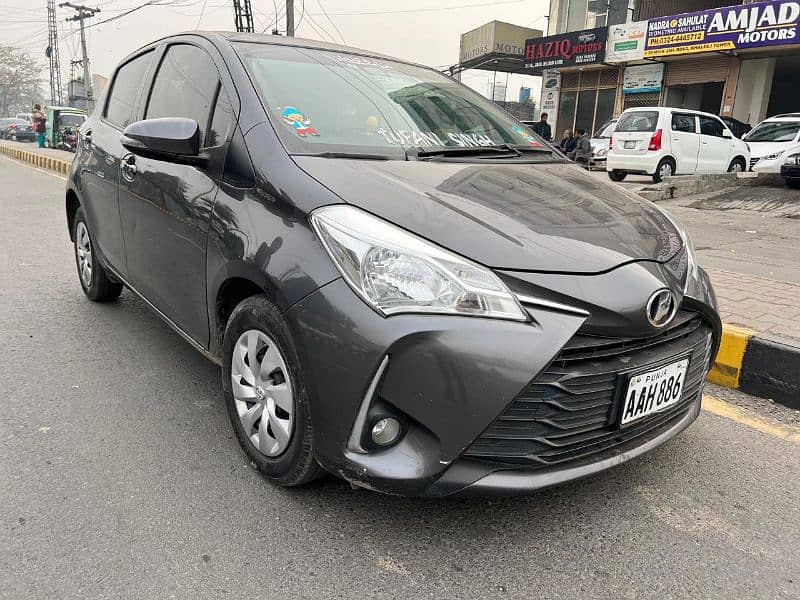 Toyota Vitz 2017 7