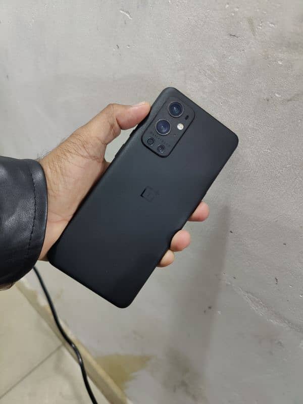 One plus 9 Pro 0