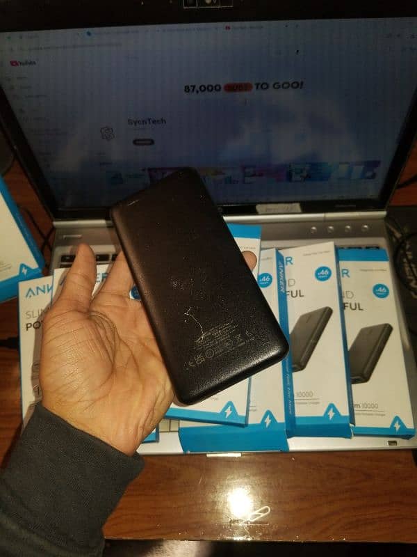 Anker PowerCore II Slim 10000mAh Power Bank 2