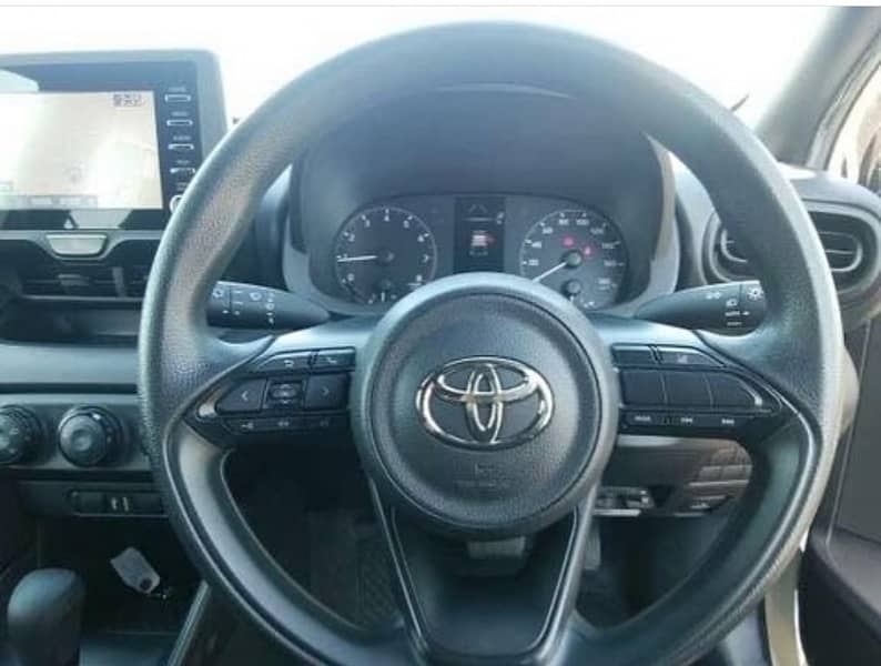 Toyota Yaris 2021 6