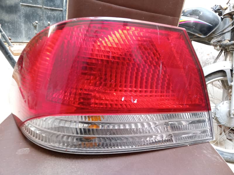 Mitsubishi lancer both left and right Tail lights 2002-2003 model 3