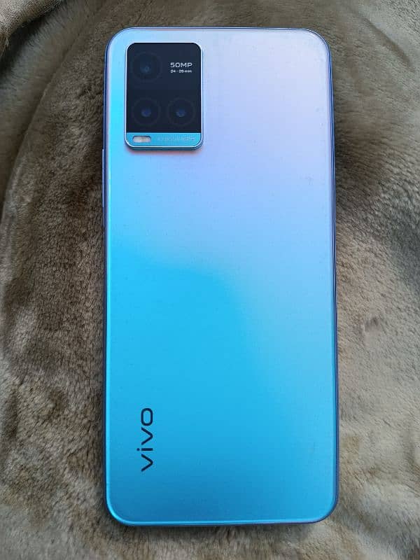 Vivo Y33s 0