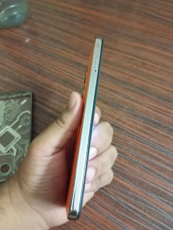 infinix note 30 8+8/256 in warranty 5