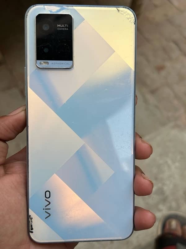 vivo y21 with ful box 1