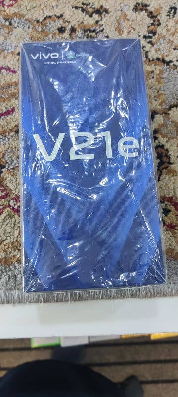 vivo v21e 10/9full box 1