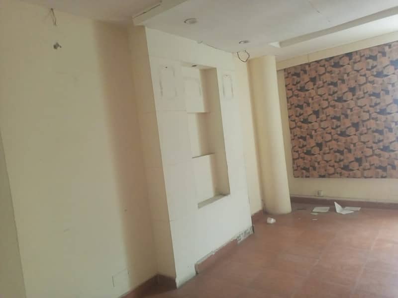 4m office first floor available for rent 1