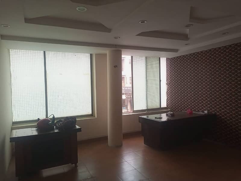 4m office first floor available for rent 6