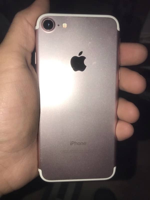 iPhone 7 PTA Approved 09/10 condition 0