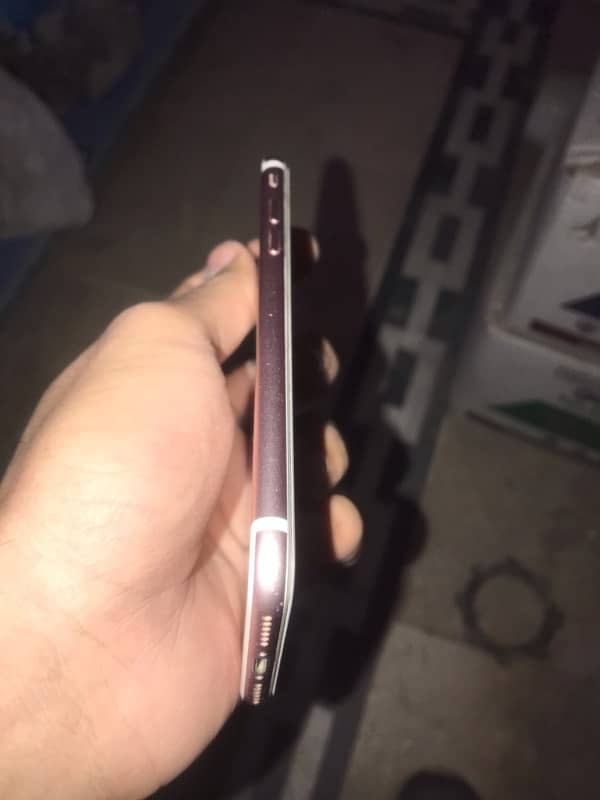 iPhone 7 PTA Approved 09/10 condition 2