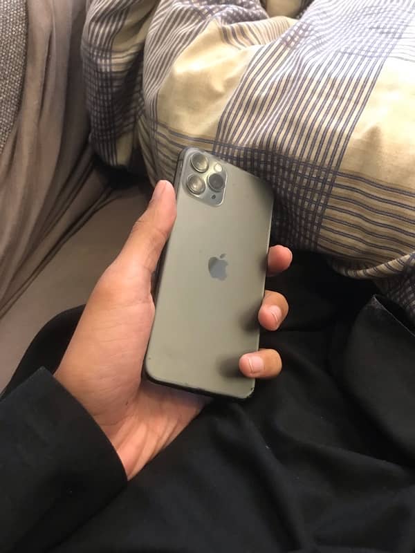 iphone 11 pro jv 6