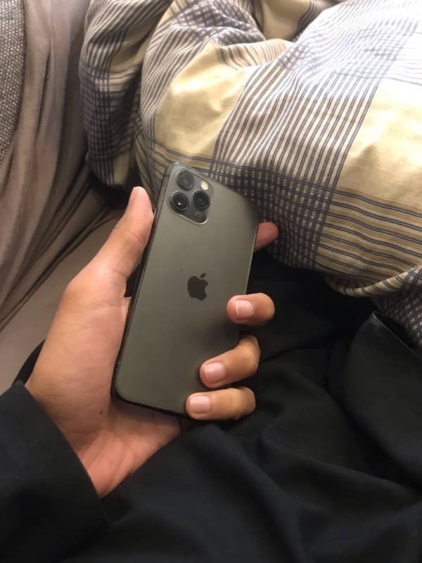 iphone 11 pro jv 7