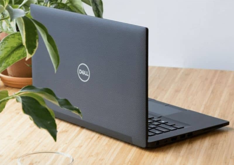 Dell Latitude 7490 8th gen 0