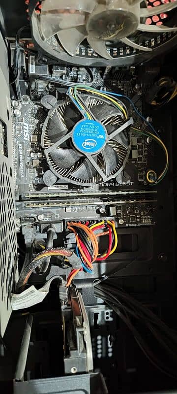 Gaming PC core i5 9400f and RTX 3060ti 5