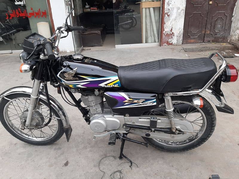 HONDA CG125 2020 | 125cc BIKE | HONDA in LAHORE | LESS DRIVE 2