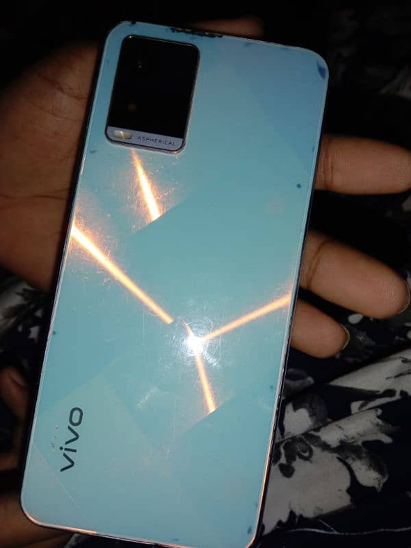 vivo Y21 1