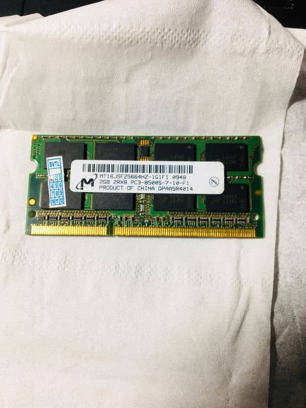 pc_3, ddr3. . . 2 gb ram 0