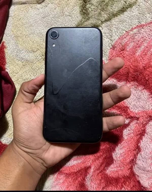 iPhone XR 128 gb Exchange posibal with any android 0