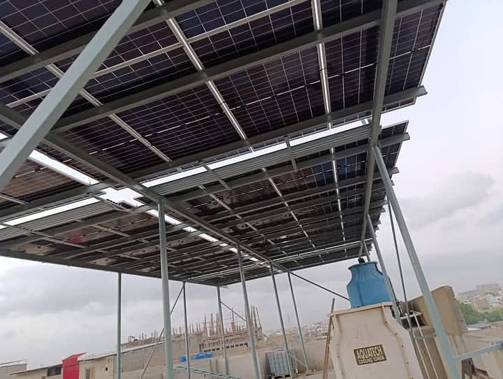 30kw with 33 Kw PV and elevated structure with Huawei/growatt inverter 3