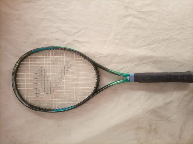 graphite tennis 4