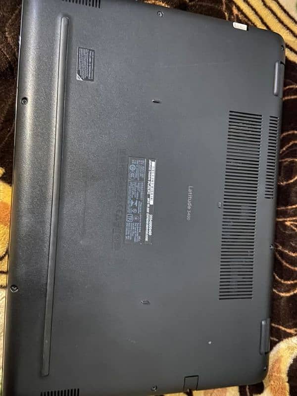 Dell Laptop i5 8-generation 4