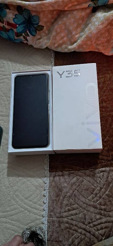 vivo y35 3