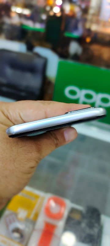 Oppo A16 4/64 GB 6