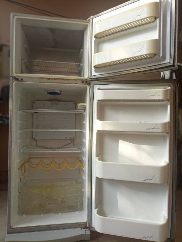 Refrigerator 1