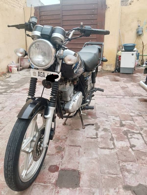 suzuki gs150 se 9/10 condition 6