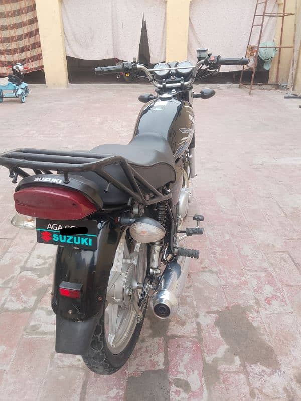 suzuki gs150 se 9/10 condition 9