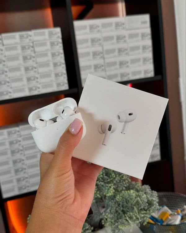 Apple AirPods Pro 2nd Gen ANC ENC 100% Work Type-C Chrging Dubai Model 0