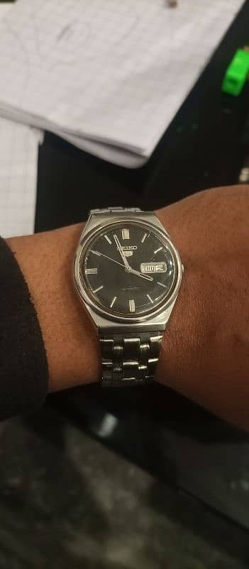 Seiko 5 orijinal japanese automatic watch 1