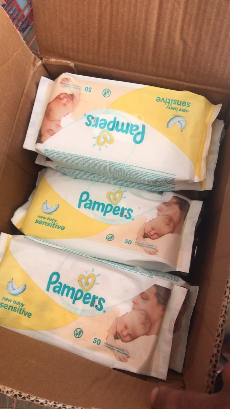 Pampers / Royel / Hey Baby / Mine Baby / Bona Papa Dipers Available 3