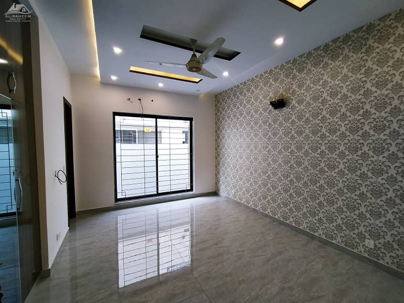 1 Kanal House Rent in Eden City DHA Phase 8 Airport road Lahore. 14