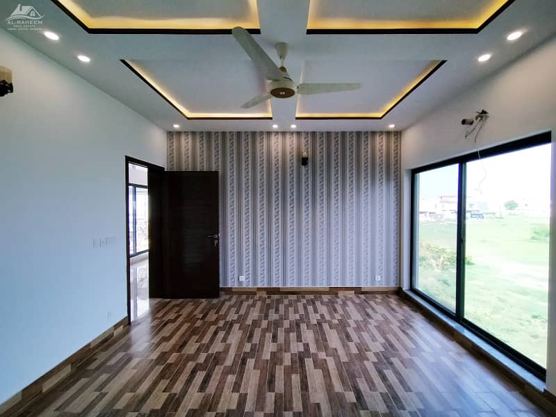 1 Kanal House Rent in Eden City DHA Phase 8 Airport road Lahore. 35