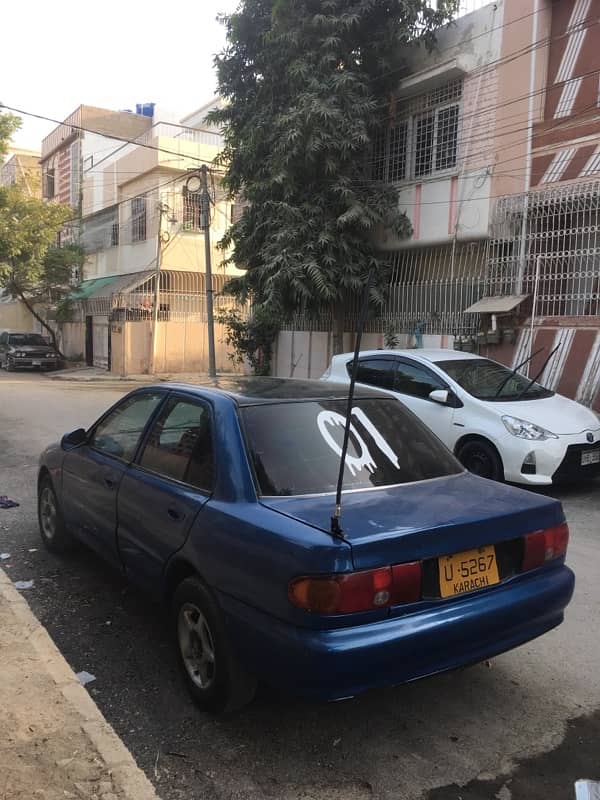 Mitsubishi Lancer 1992 4