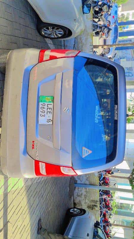 Suzuki Wagon R 2016 8